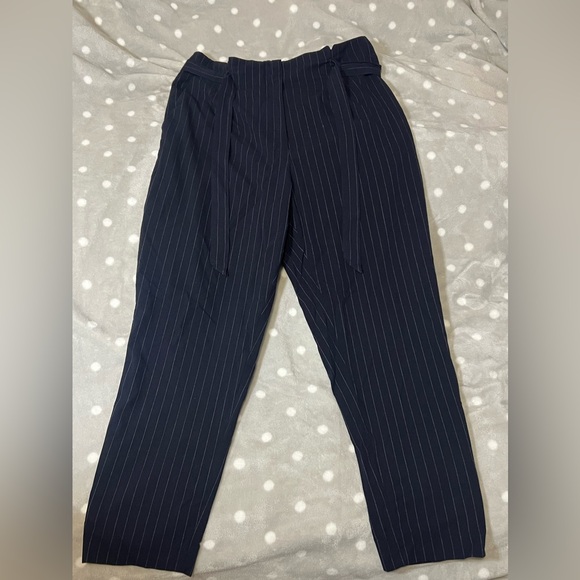 H&M Trouser Pants - Picture 2 of 8